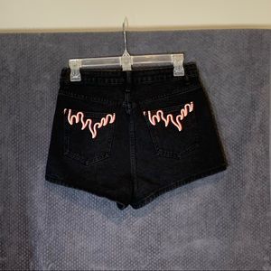 flame detail pocket jean shorts